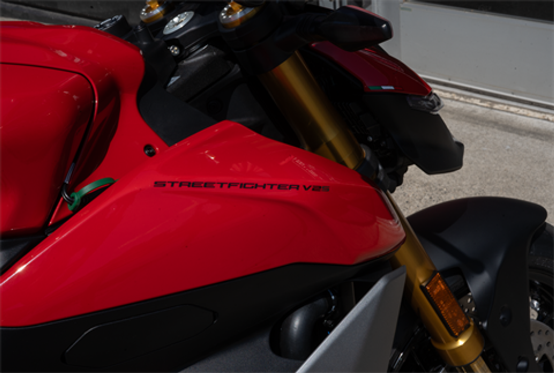 2026 Ducati Sf V2S - Image 3