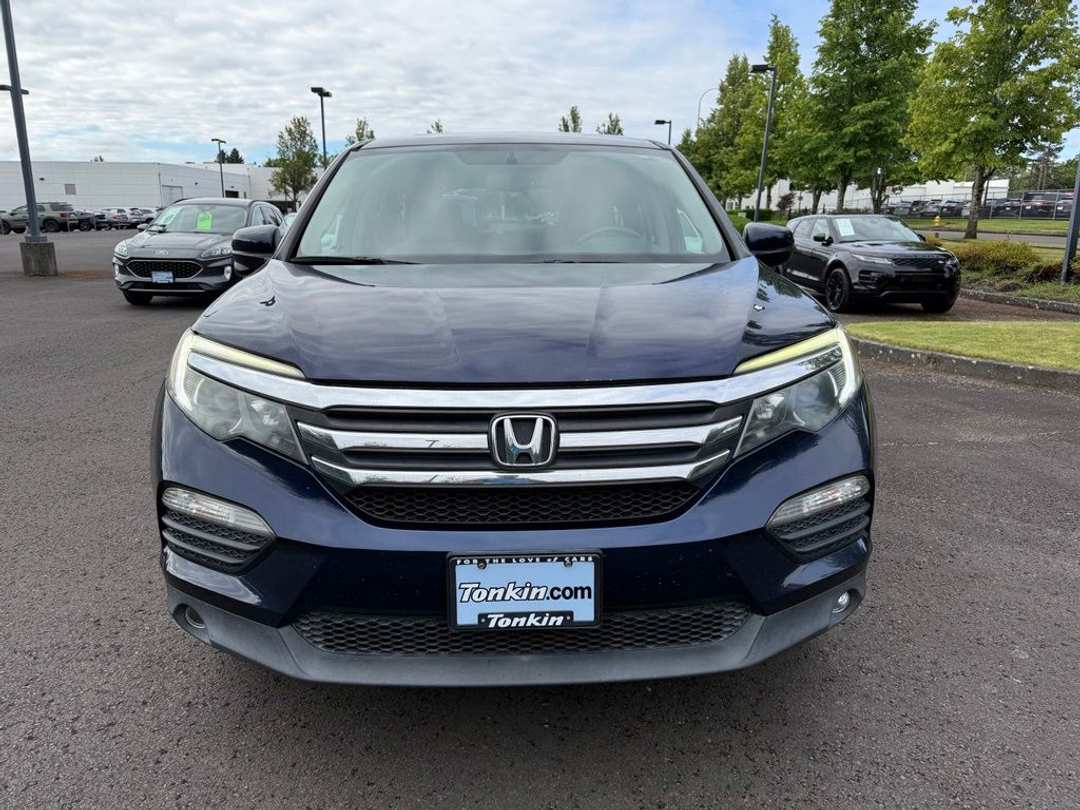 2016 Honda Pilot EXL - Image 2