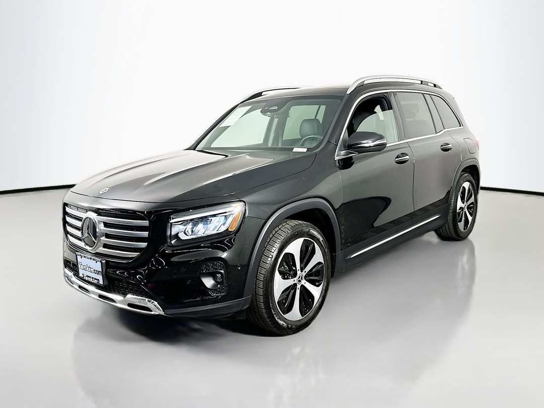2025 Mercedes-Benz GLB GLB 250 - Image 3