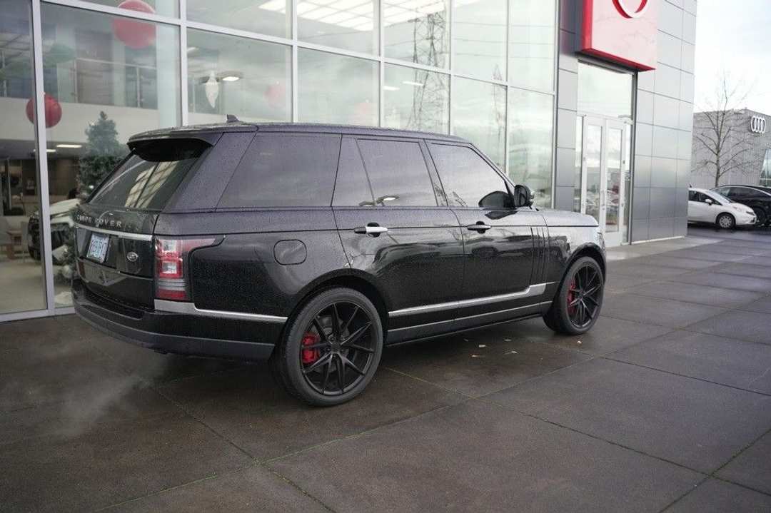 2015 Land Rover Range Rover 5.0L V8 Supercharged - Image 3