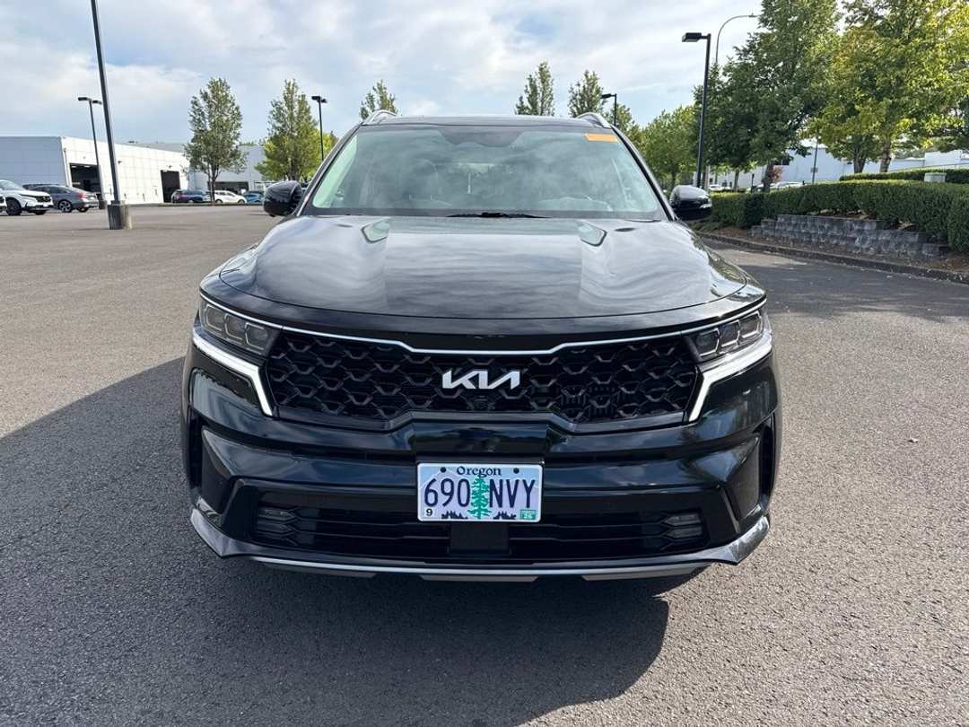 2023 Kia Sorento Hybrid SX Prestige - Image 2