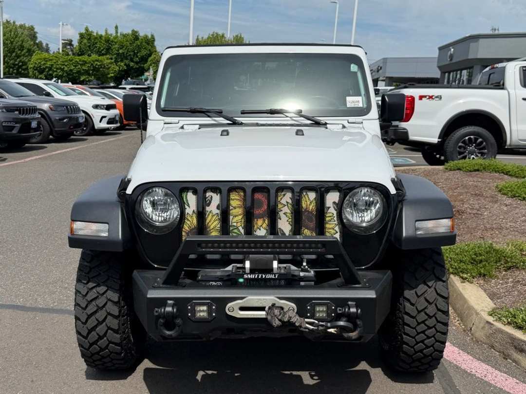 2023 Jeep Wrangler Willys - Image 3