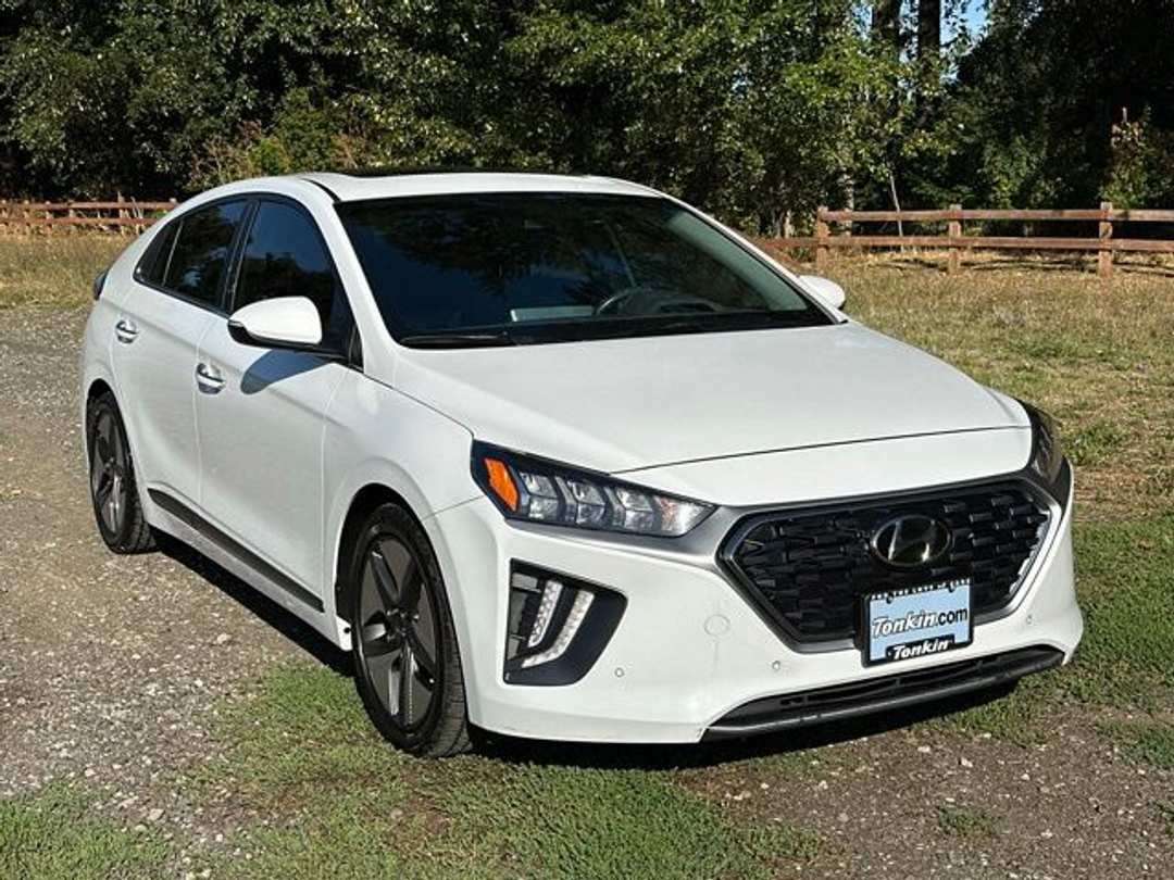 2020 Hyundai Ioniq Hybrid Limited - Image 2