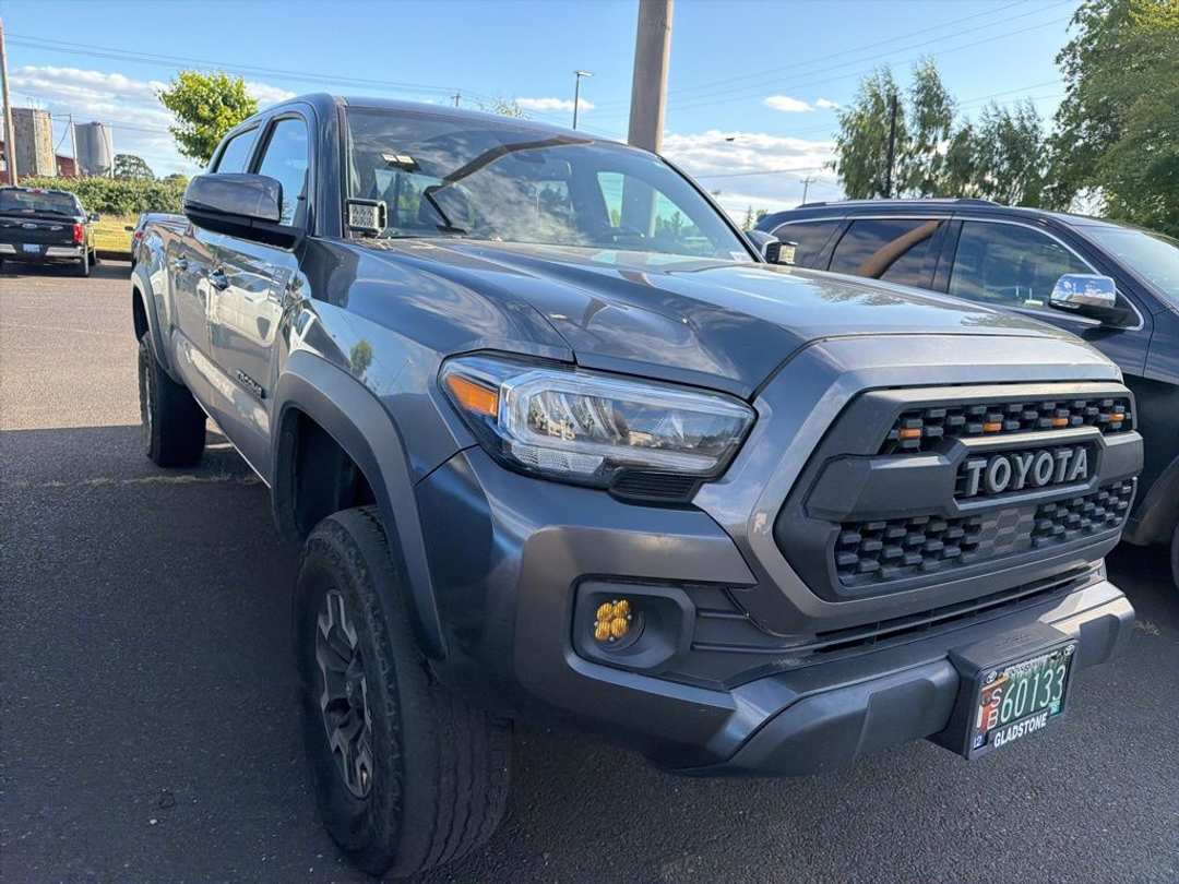 2023 Toyota Tacoma TRD OffRoad - Image 3
