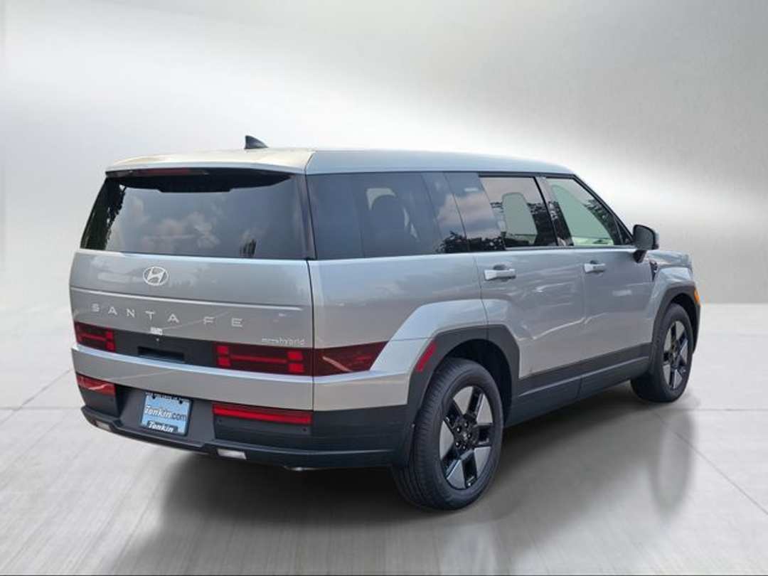 2026 Hyundai Santa Fe Hybrid SE - Image 3