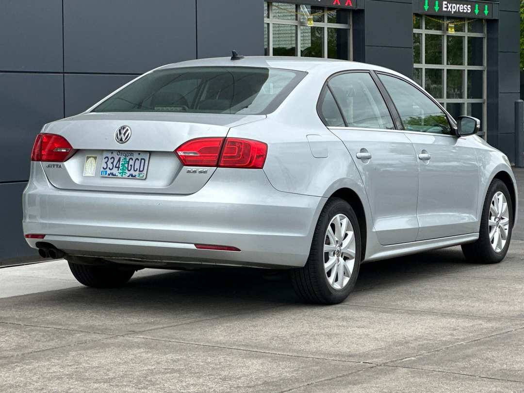 2013 Volkswagen Jetta 2.5L SE - Image 3