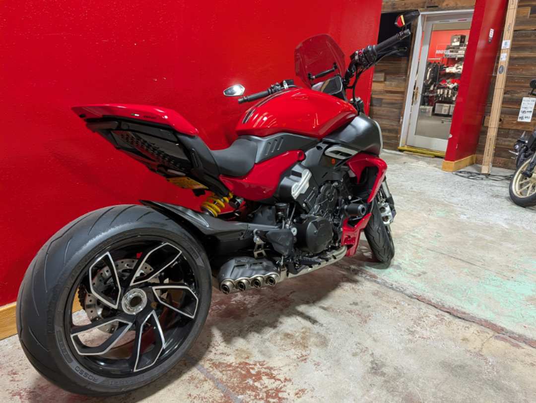 2025 Ducati Diavel V4 - Coming Soon! - Image 2