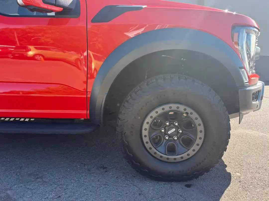 2022 Ford F-150 Raptor - Image 2
