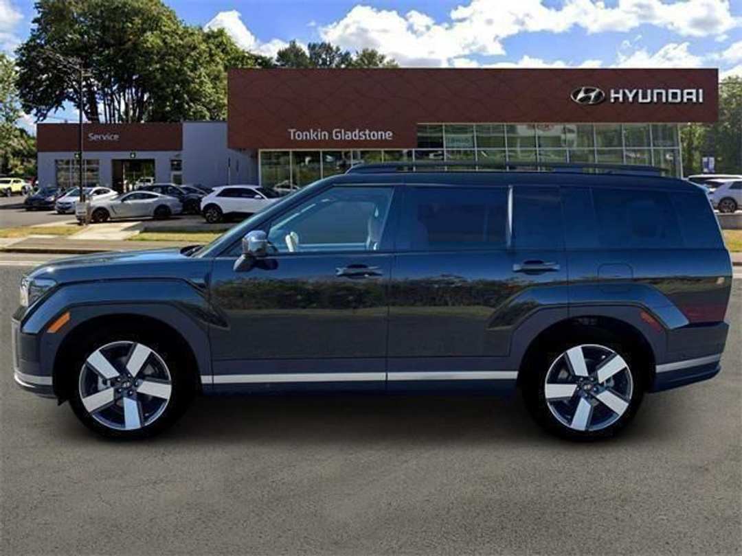 2026 Hyundai Santa Fe Hybrid Limited - Image 3
