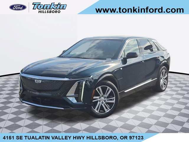 2024 Cadillac Lyriq Tech