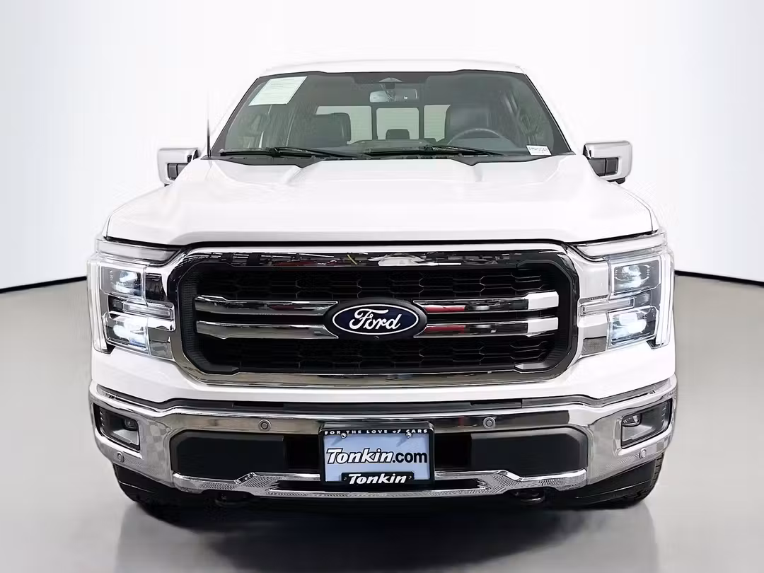 2025 Ford F-150 Lariat - Image 2