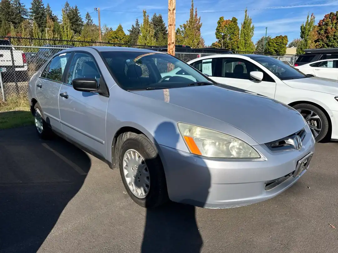 2005 Honda Accord DX - Image 3
