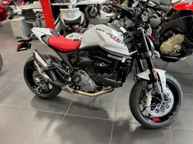 2025 Ducati Monster Plus