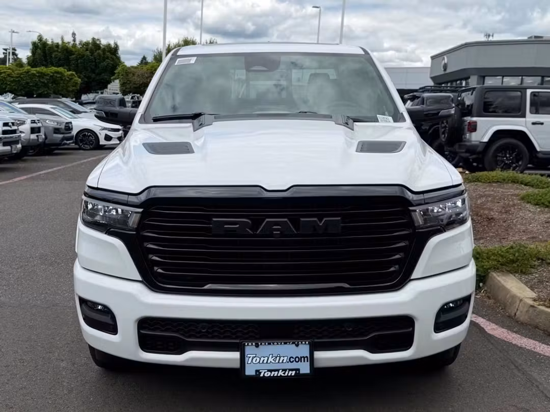 2026 Ram 1500 Laramie - Image 3