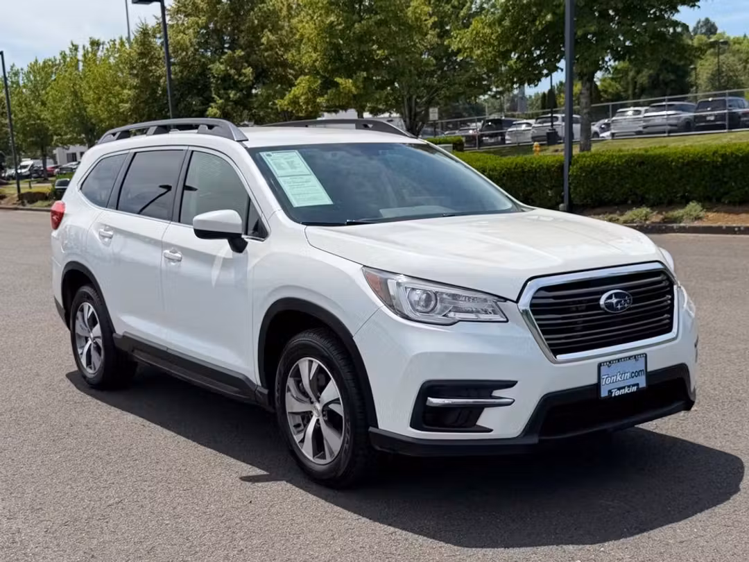 2022 Subaru Ascent Premium - Image 2