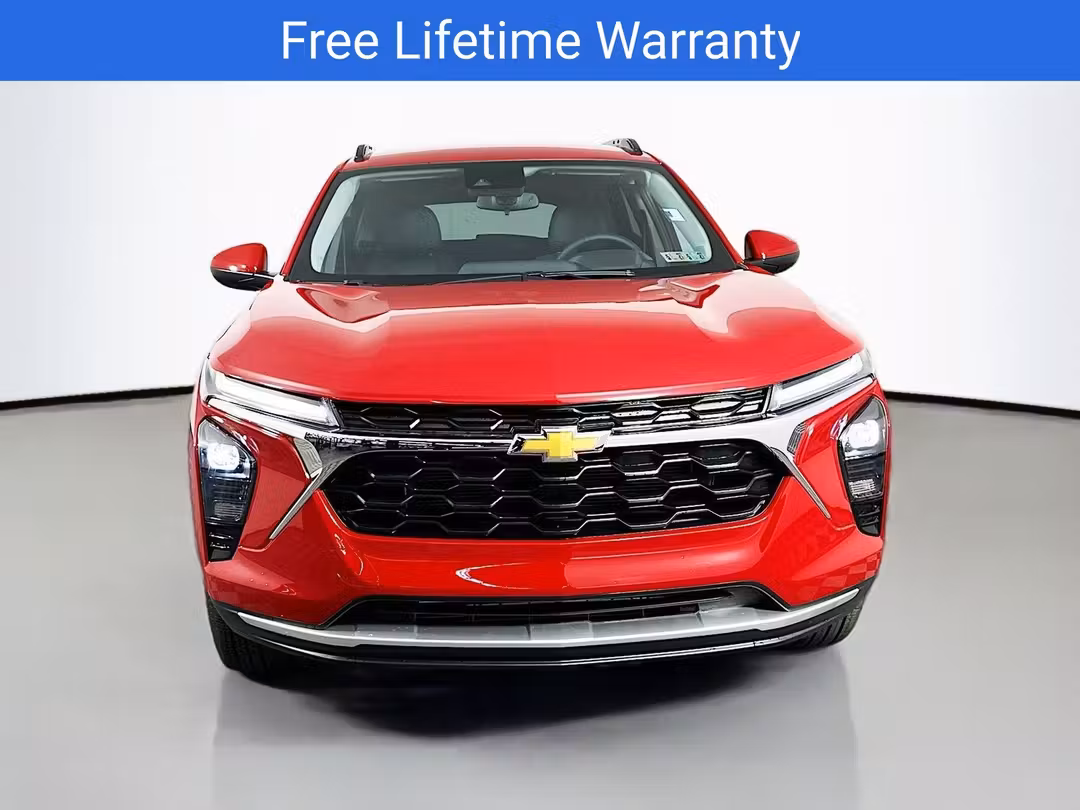 2026 Chevrolet Trax LT - Image 2