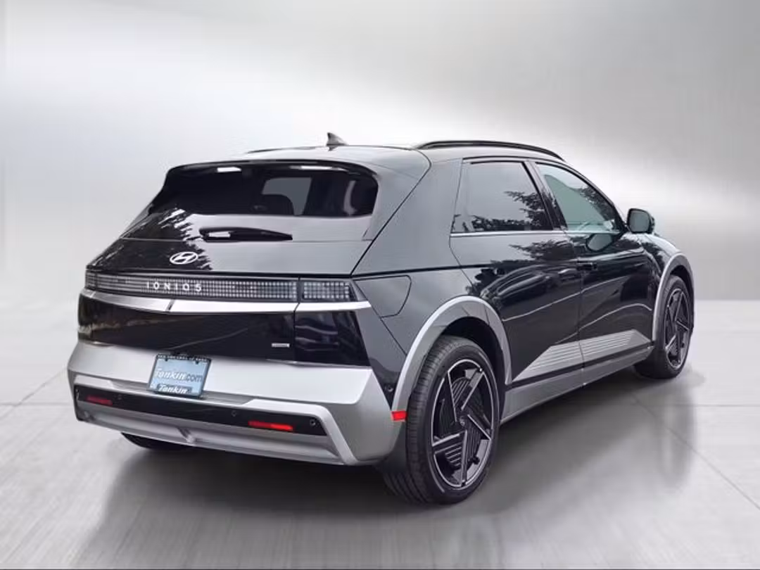 2026 Hyundai Ioniq 5 Limited - Image 3