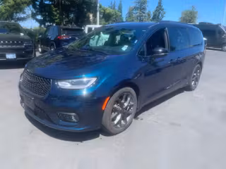2025 Chrysler Pacifica Limited
