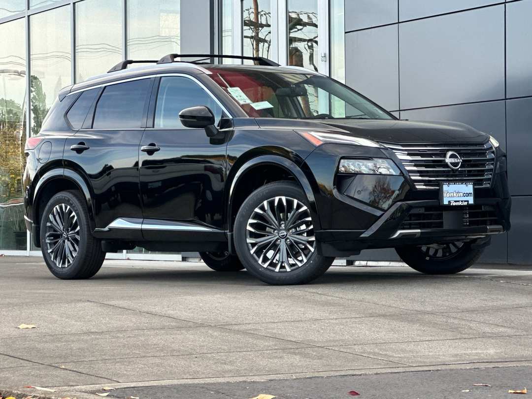 2026 Nissan Rogue Platinum - Image 2