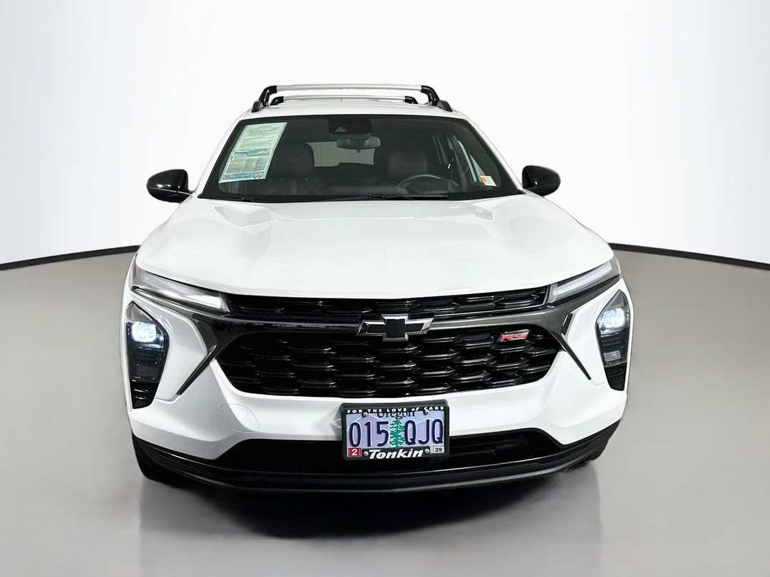 2025 Chevrolet Trax 2RS - Image 2