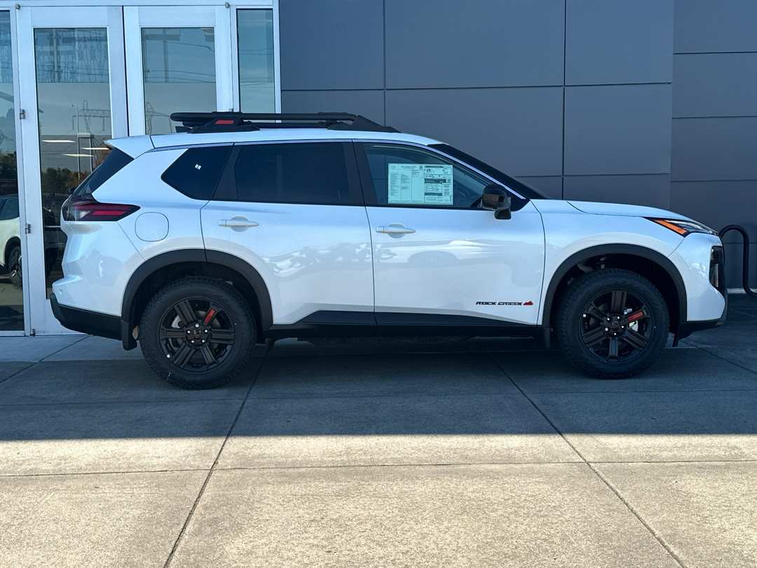 2026 Nissan Rogue Rock Creek - Image 3