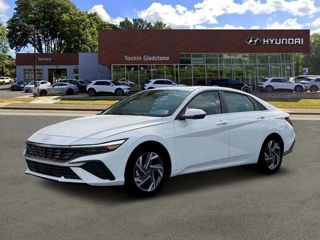 2026 Hyundai Elantra Hybrid Limited - Image 2