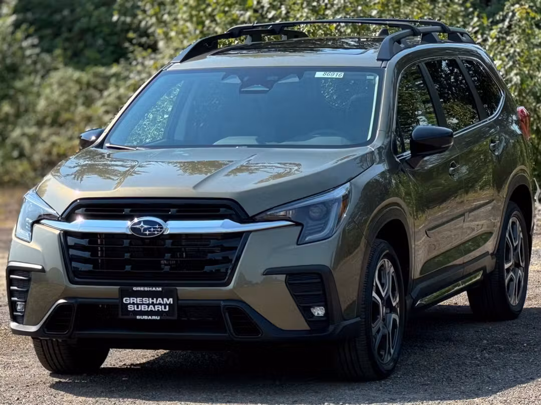 2026 Subaru Ascent Limited - Image 3