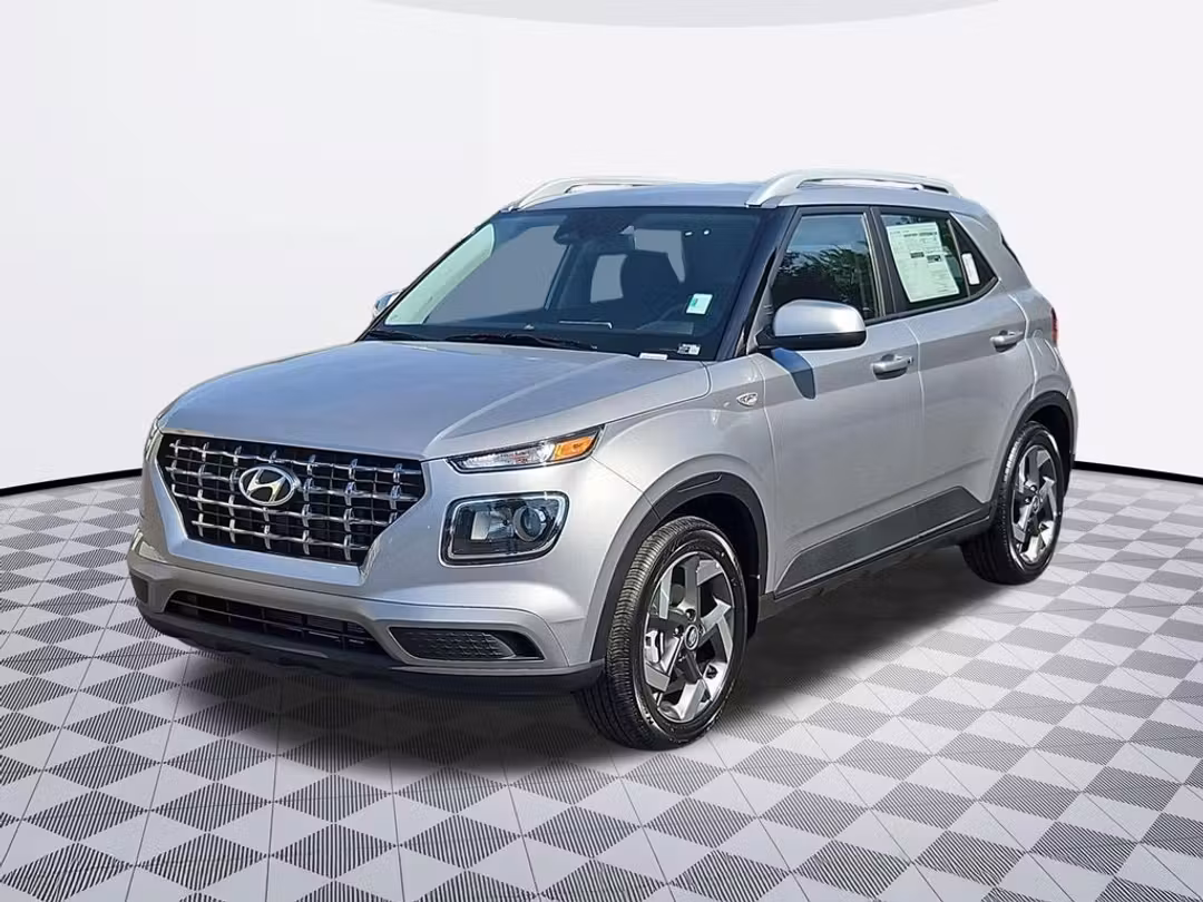 2026 Hyundai Venue SEL - Image 2