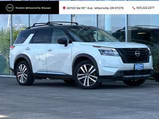 2023 Nissan Pathfinder Platinum