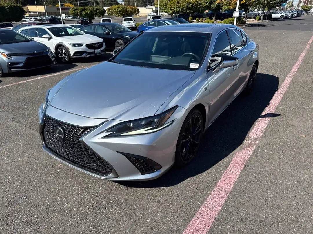 2023 Lexus Es 250 - Image 3