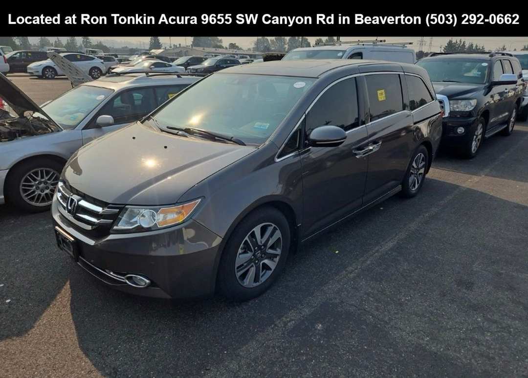 2015 Honda Odyssey - Image 3