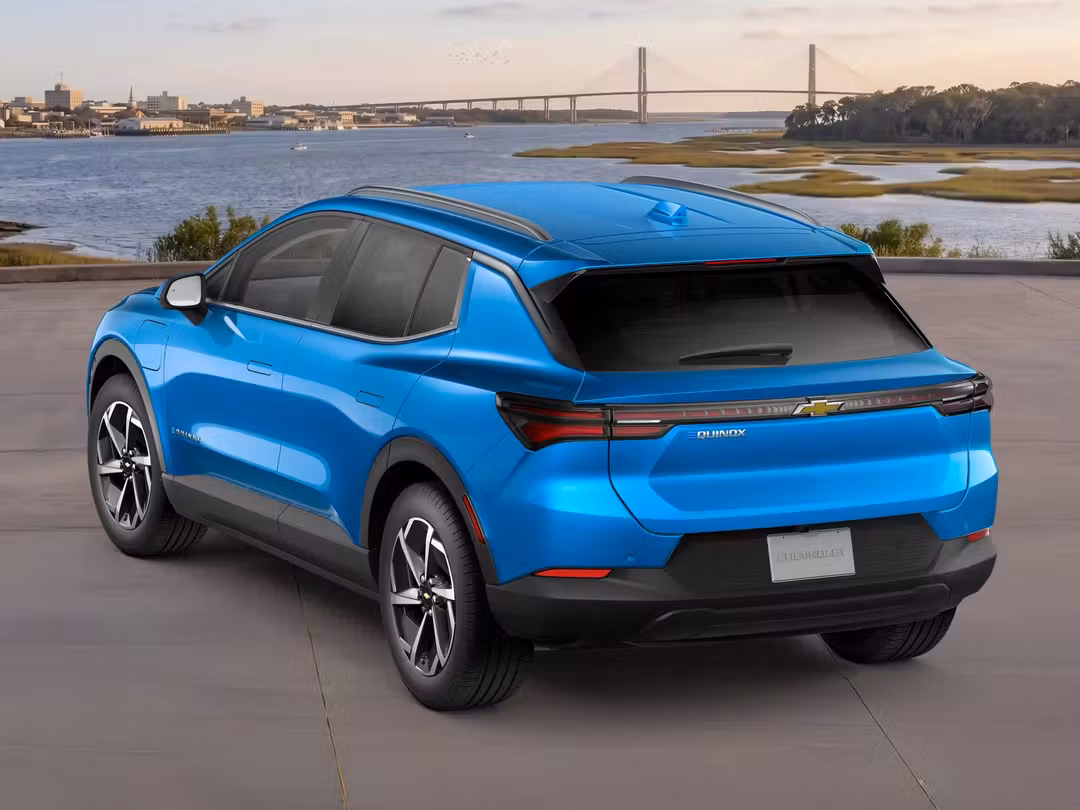 2026 Chevrolet Equinox Ev LT - Image 2
