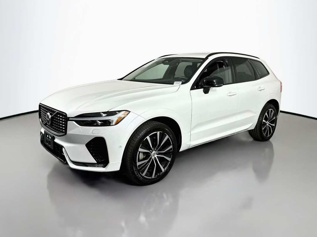 2023 Volvo Xc60 B6 Ultimate Dark Theme - Image 3
