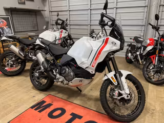 2025 Ducati Desert X 937