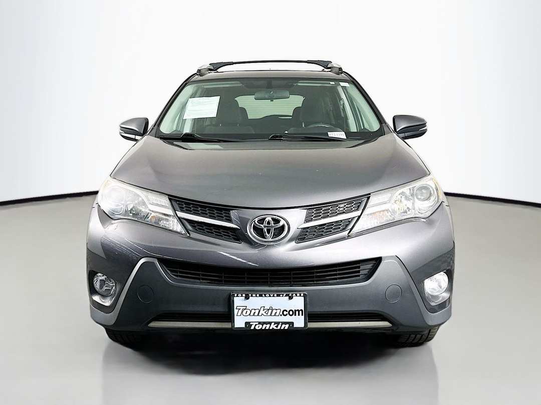 2013 Toyota Rav4 XLE - Image 2