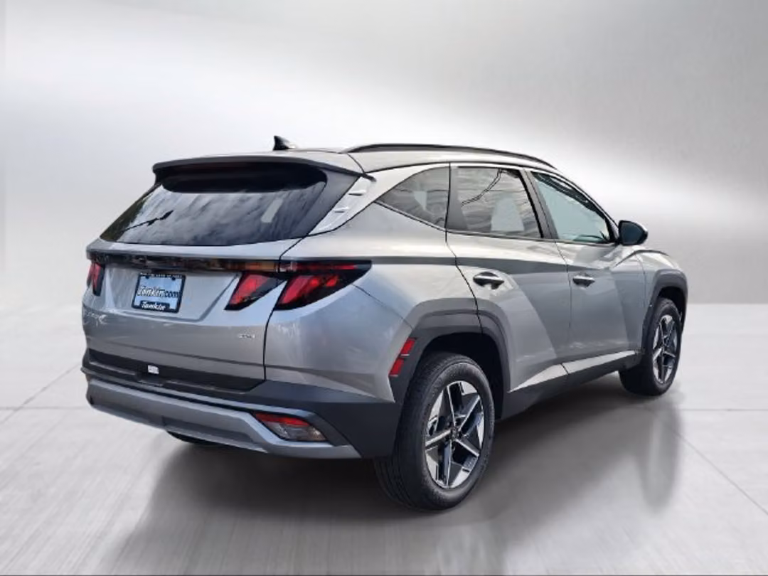2026 Hyundai Tucson SEL - Image 3
