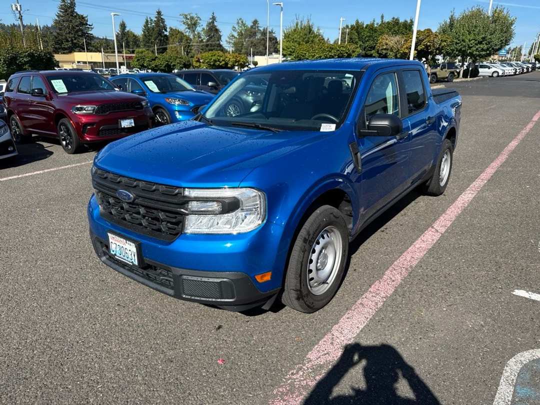 2022 Ford Maverick XL - Image 3