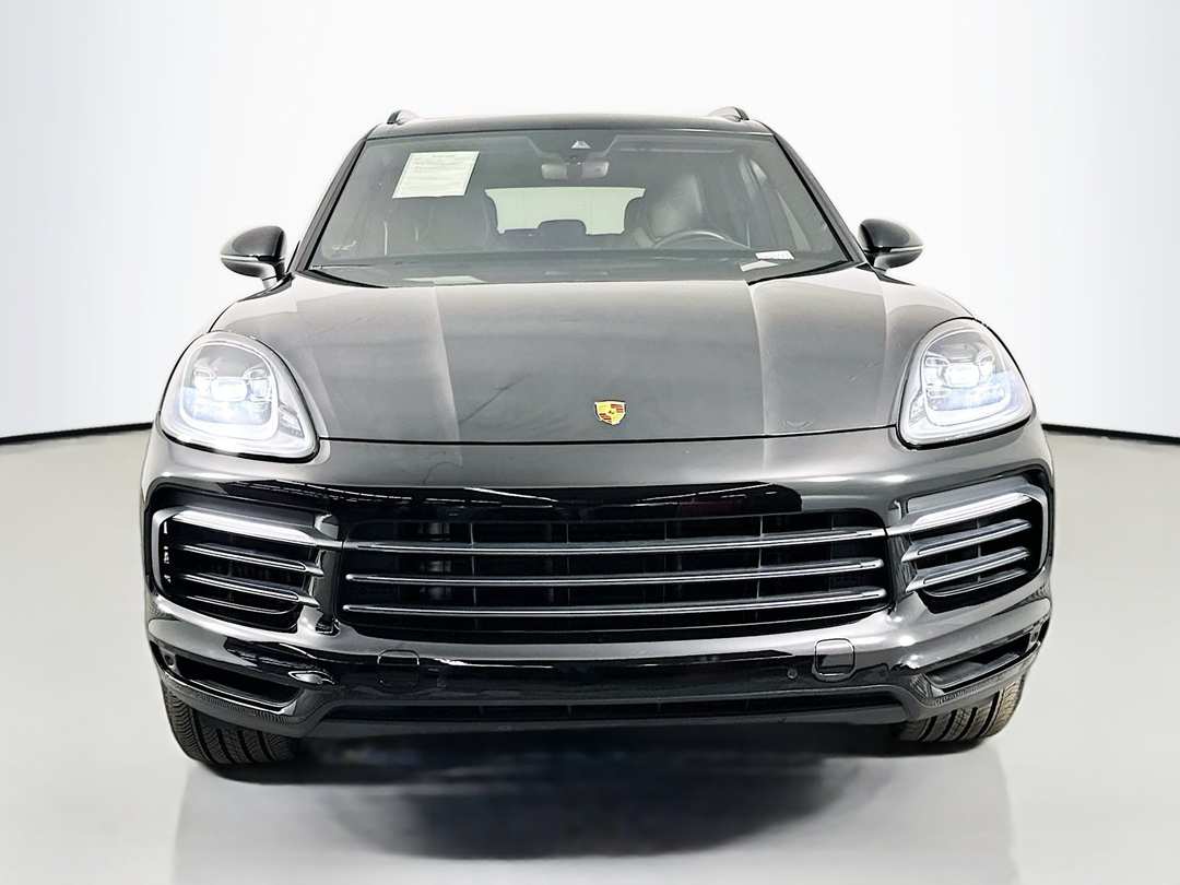 2023 Porsche Cayenne Base - Image 2