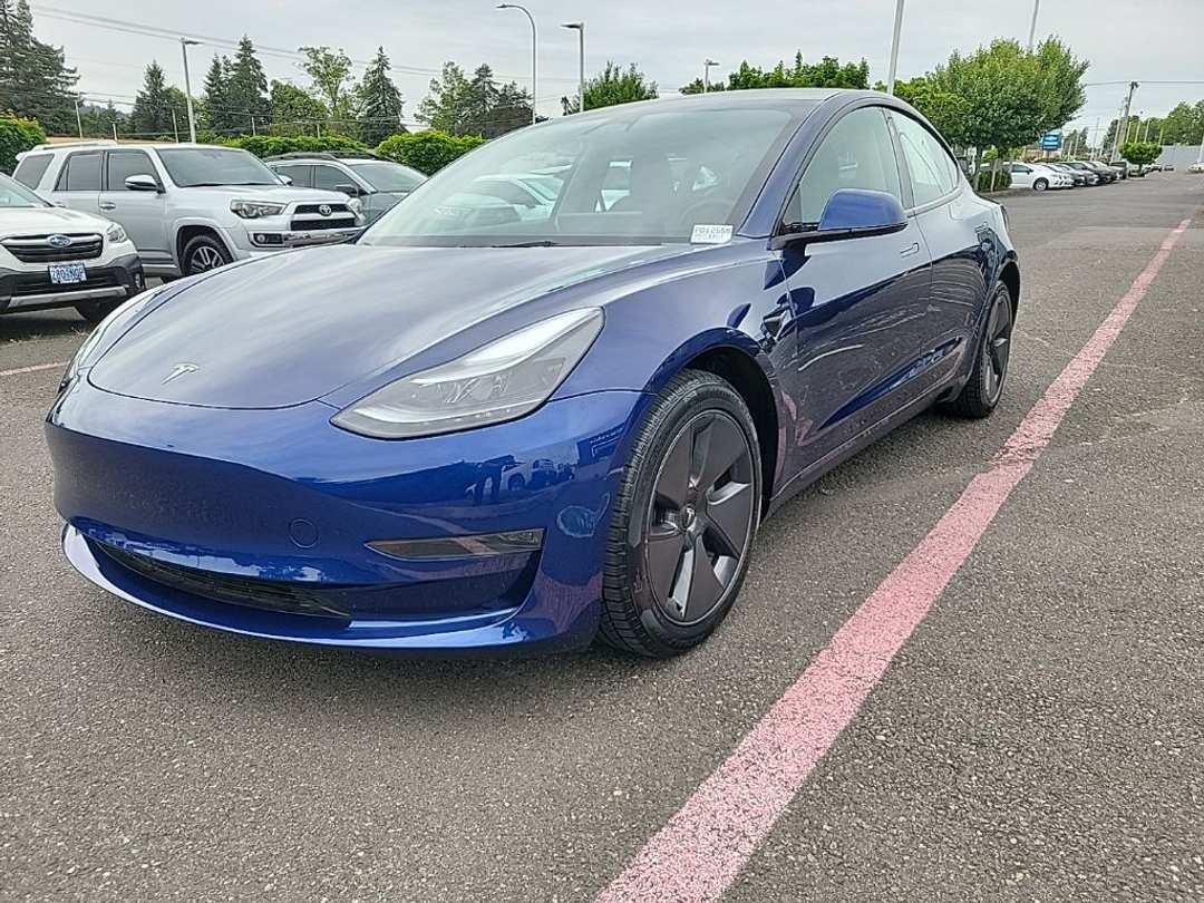 2023 Tesla Model 3 Base - Image 2