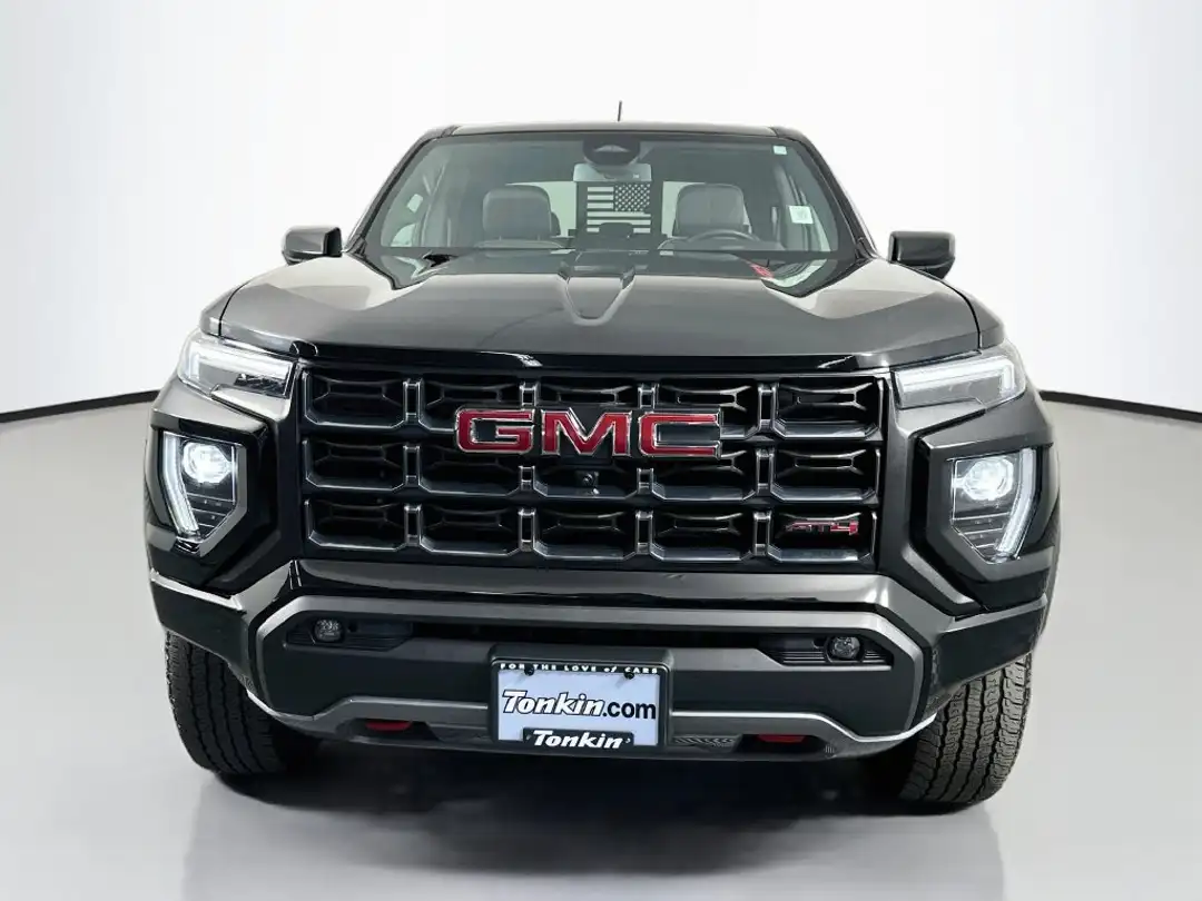 2024 GMC Canyon AT4 - Image 3