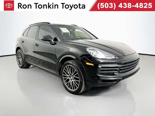 2023 Porsche Cayenne Base