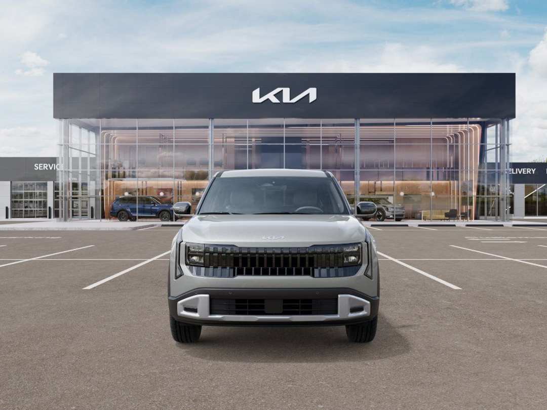 2027 Kia Seltos S - Image 2