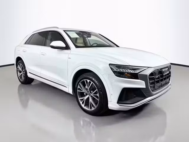 2023 Audi Q8 55 Premium Plus