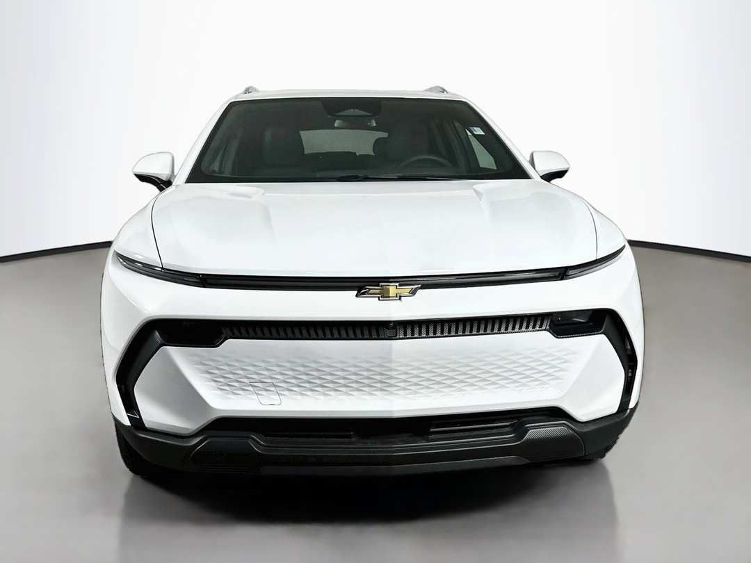 2026 Chevrolet Equinox Ev LT - Image 2