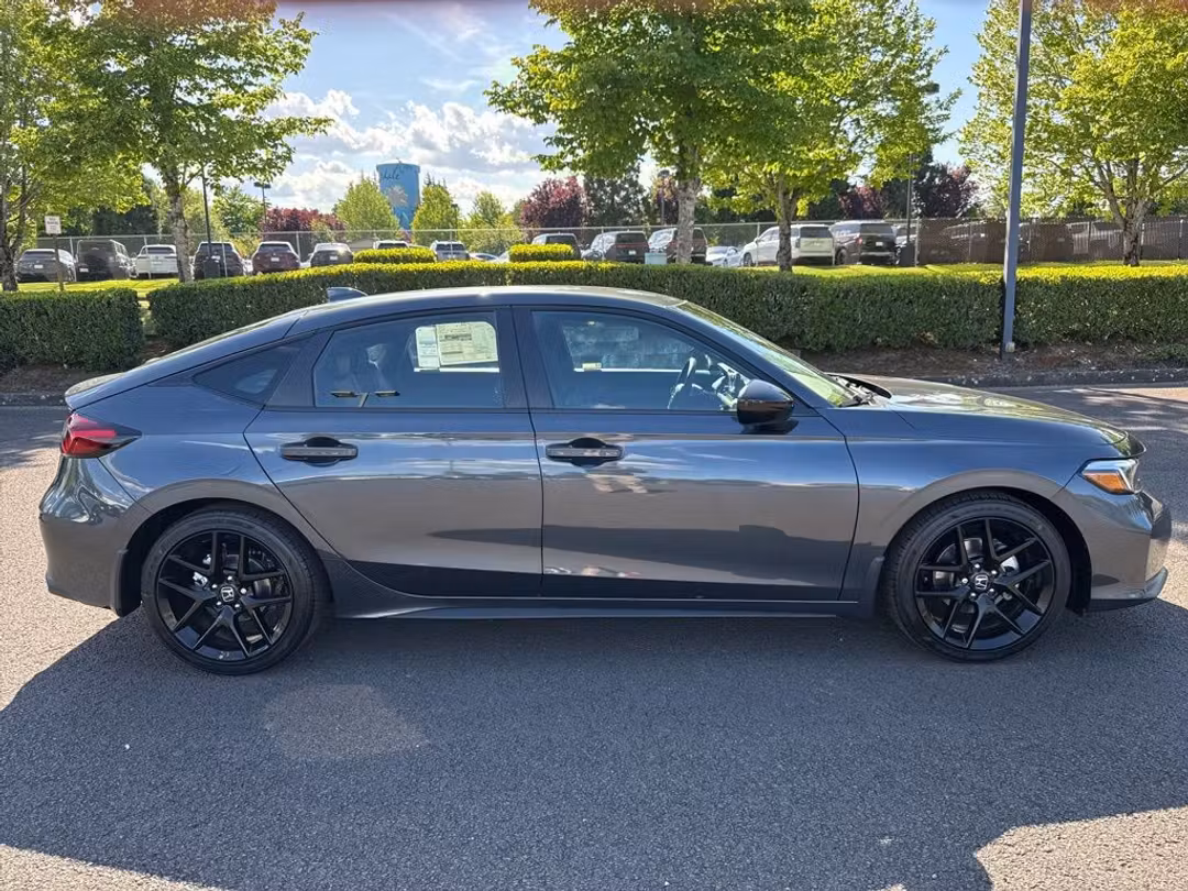 2026 Honda Civic Sport - Image 2