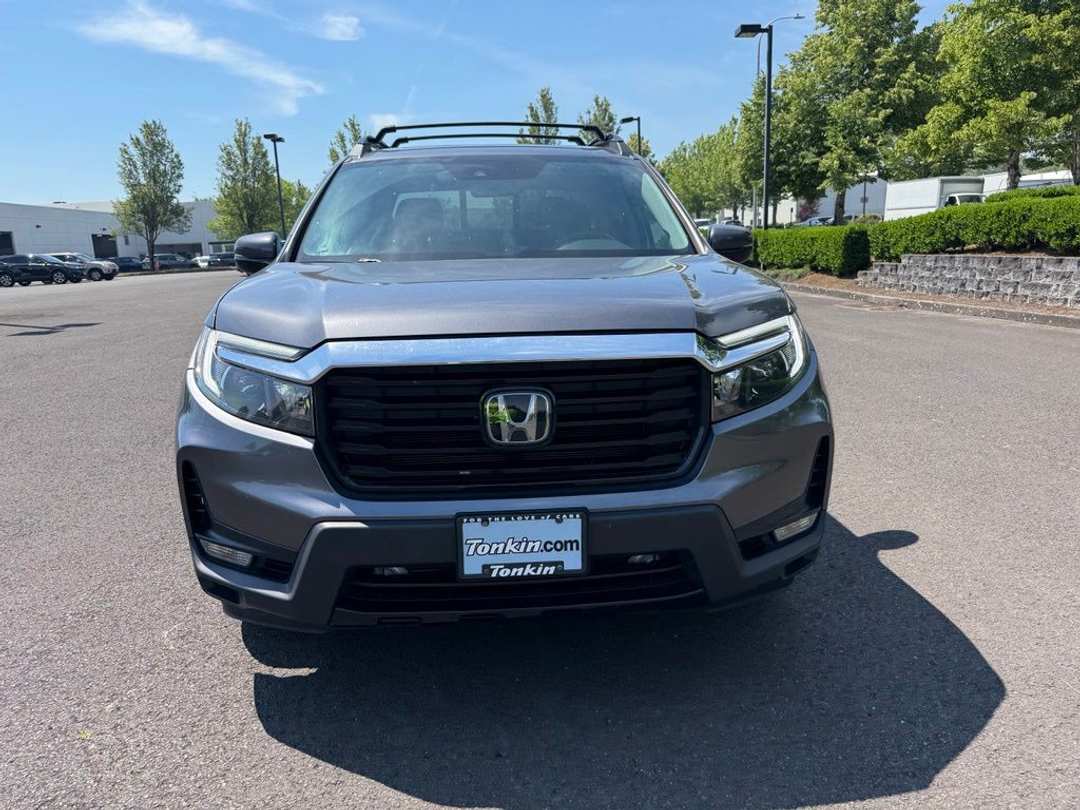 2022 Honda Ridgeline RTLE - Image 2