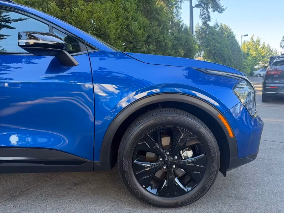 2025 Kia Sportage XLine - Image 2