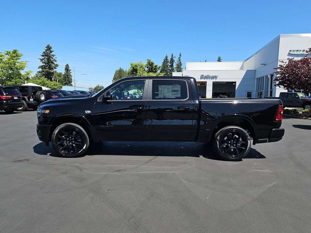 2026 Ram 1500 Laramie - Image 3