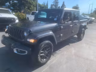 2024 Jeep Gladiator Sport S