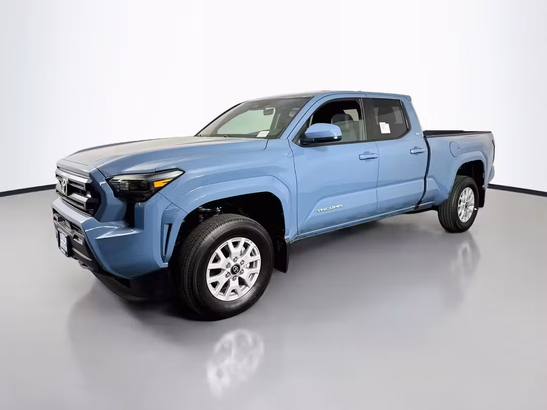 2026 Toyota Tacoma SR5 - Image 3